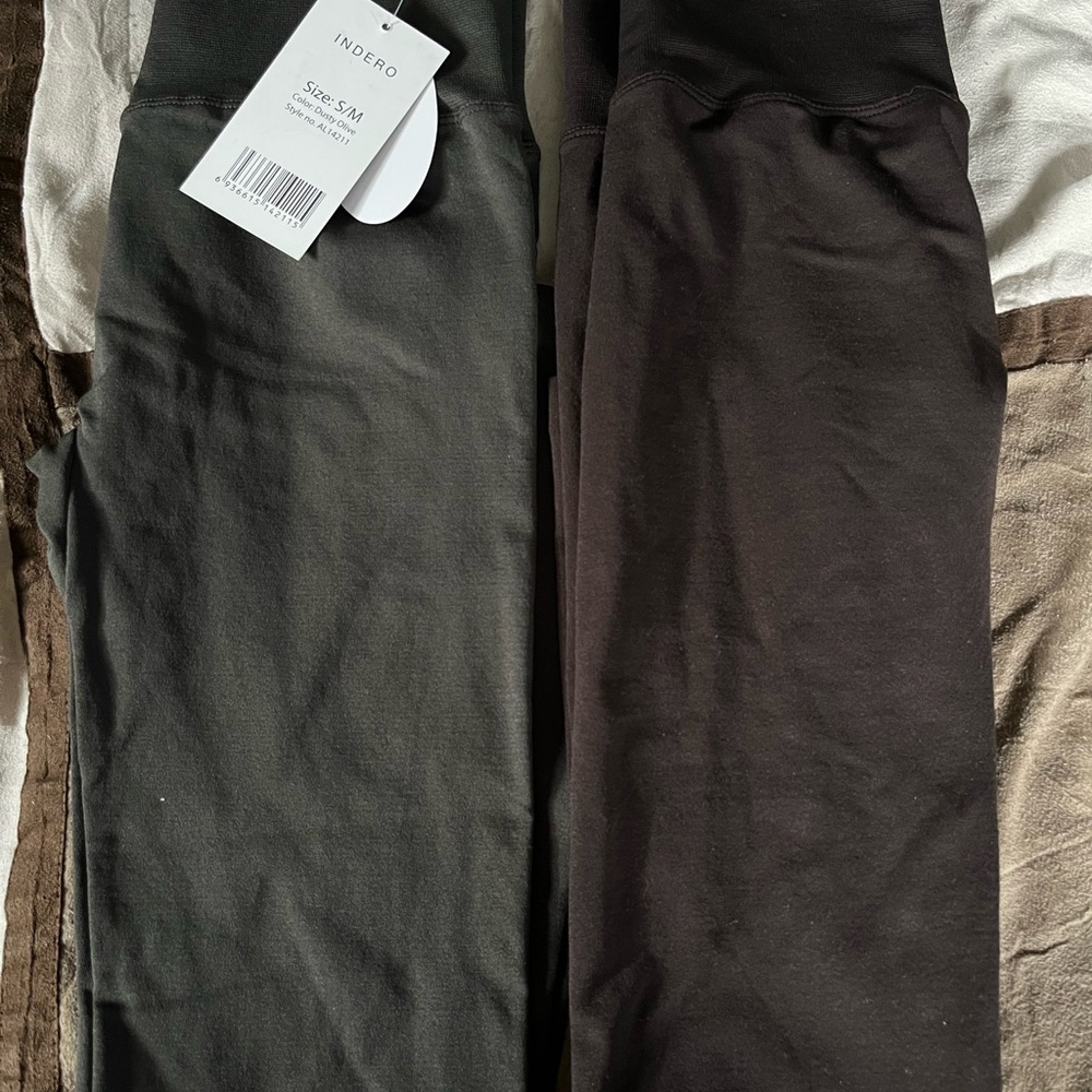 Women's Black and Gray Fleece Lined Leggings